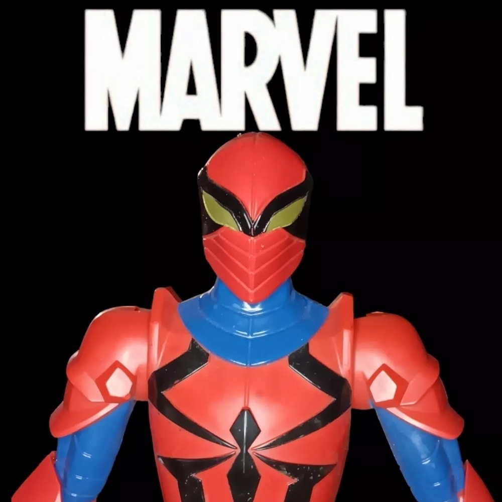 Marvel Titan Hero Series SPIDER-MAN SPYDER KNIGHT ACTION FIGURE 12 Inch 2015 GUC